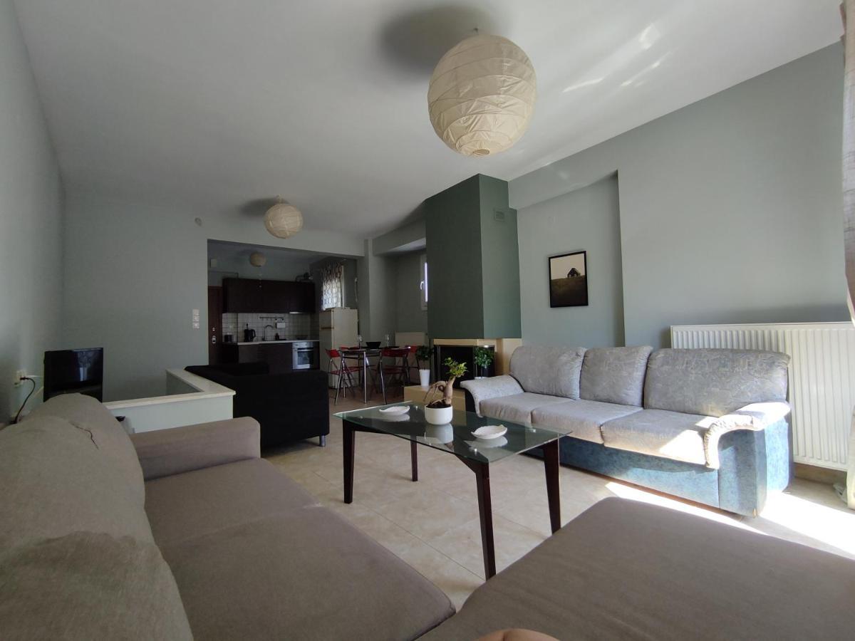 Peraía Gaia Guest House מראה חיצוני תמונה