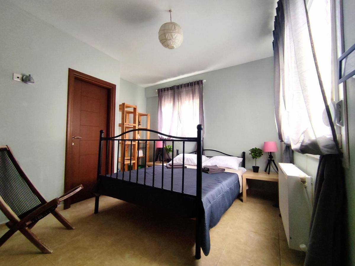 Peraía Gaia Guest House מראה חיצוני תמונה